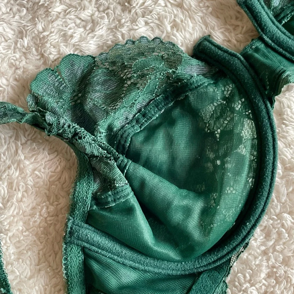 Vintage Victoria's Secret Emerald Green Floral Lace Underwire Bra 36C Lingerie